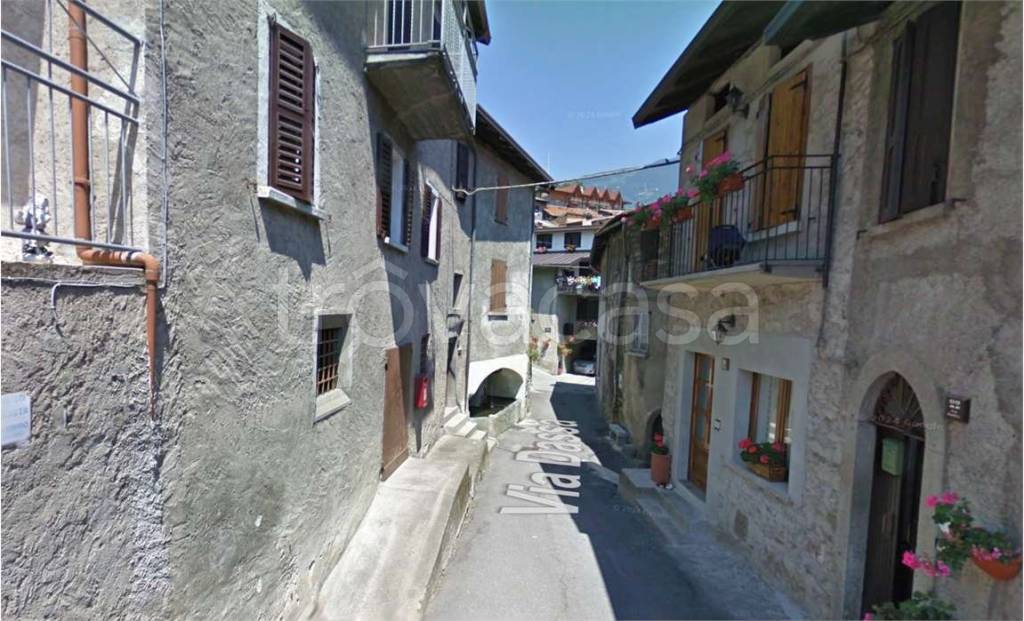 appartamento in vendita a Sellero in zona Novelle