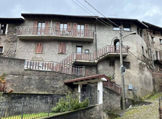 appartamento in vendita a Sellero in zona Novelle