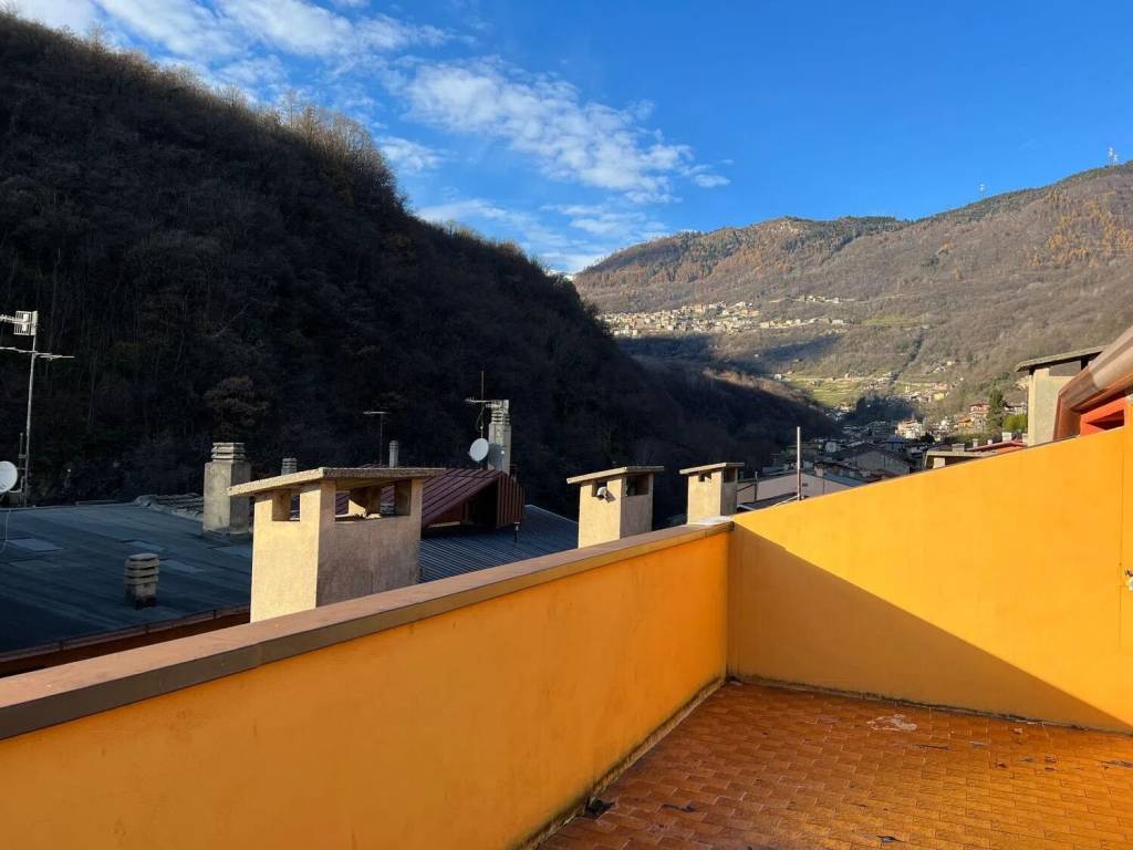 appartamento in vendita a Sellero in zona Novelle
