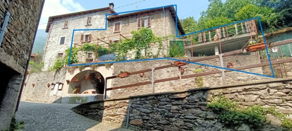 casa indipendente in vendita a Sellero in zona Novelle