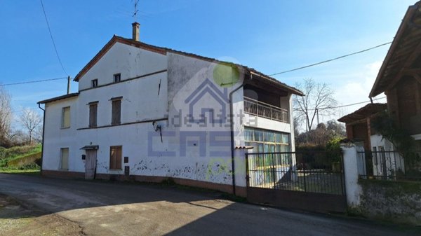 casa indipendente in vendita a Seniga