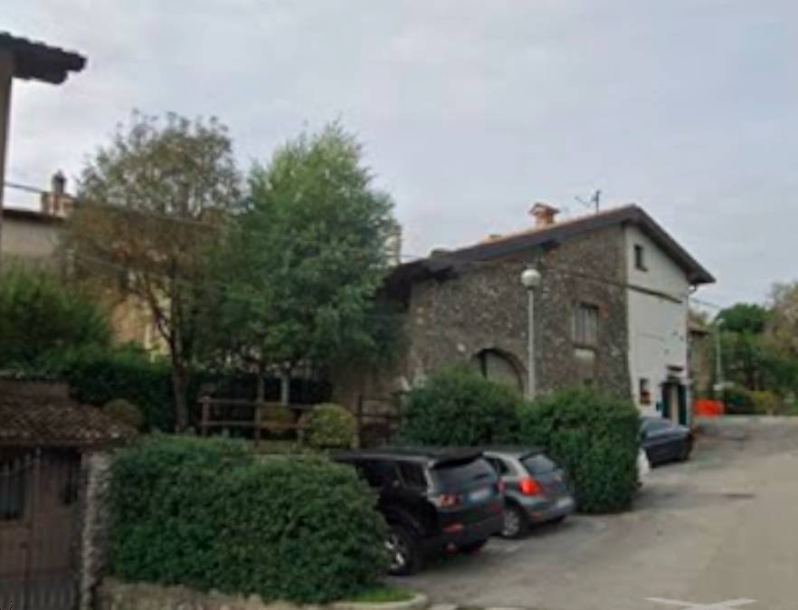 casa indipendente in vendita a Serle