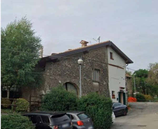 casa indipendente in vendita a Serle