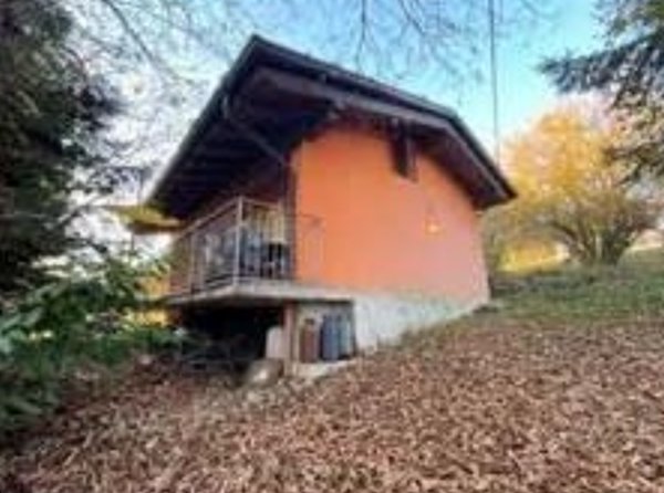 casa indipendente in vendita a Serle