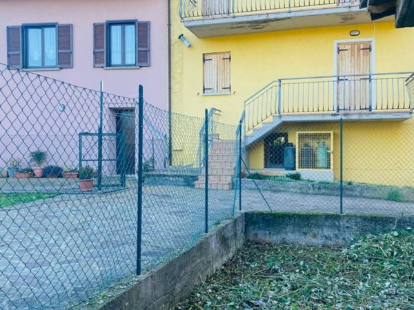 negozio in vendita a Serle