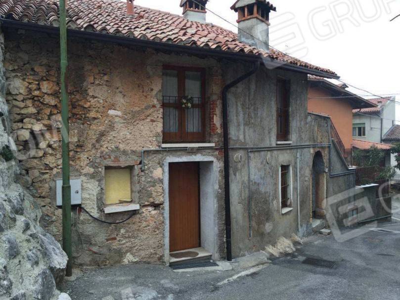 casa indipendente in vendita a Serle
