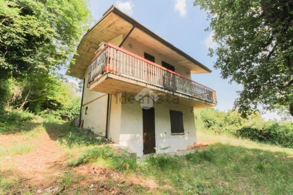 casa indipendente in vendita a Serle