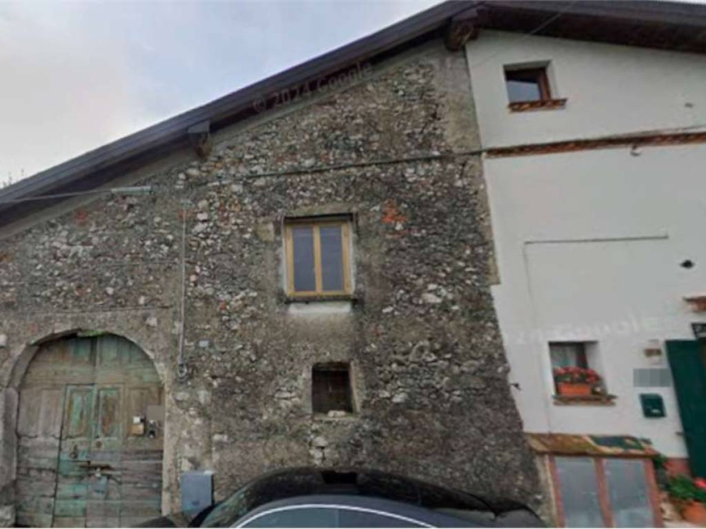 casa indipendente in vendita a Serle