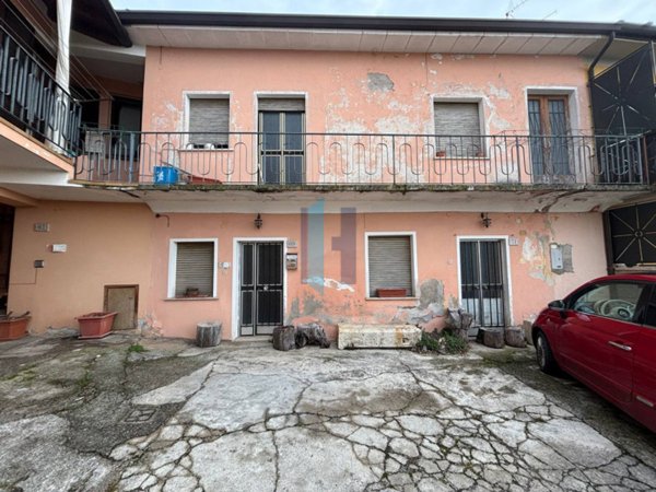 casale in vendita a Serle