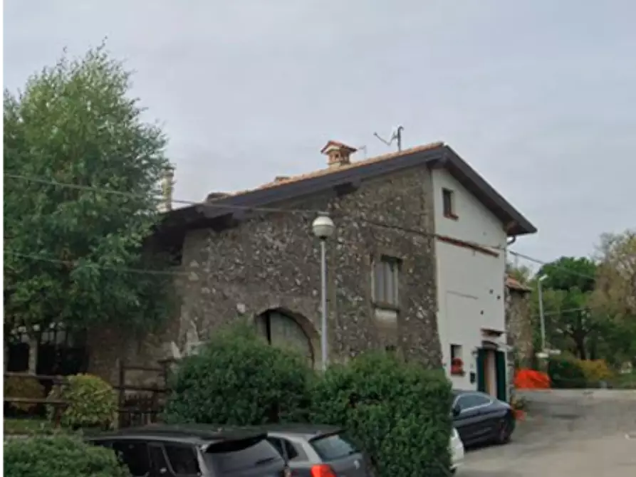 casa indipendente in vendita a Serle