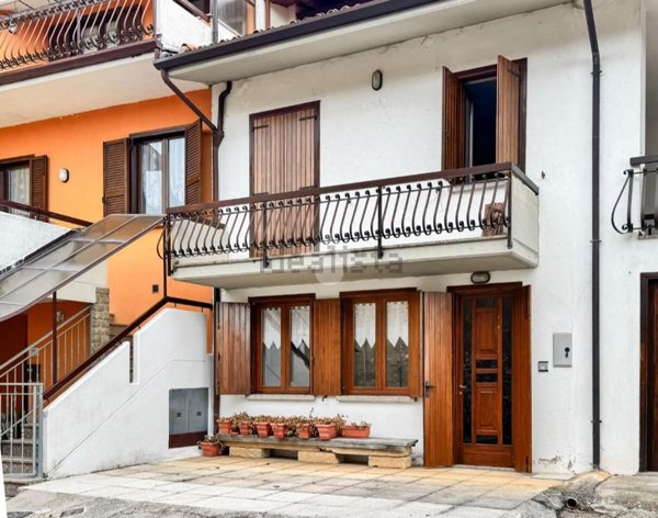 casa semindipendente in vendita a Serle