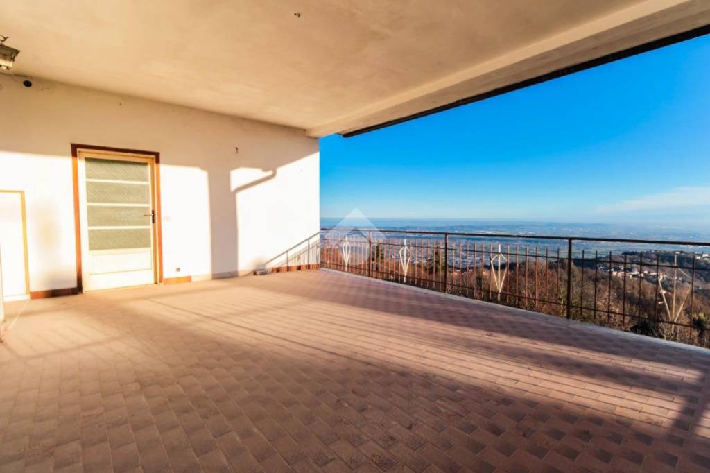 casa indipendente in vendita a Serle