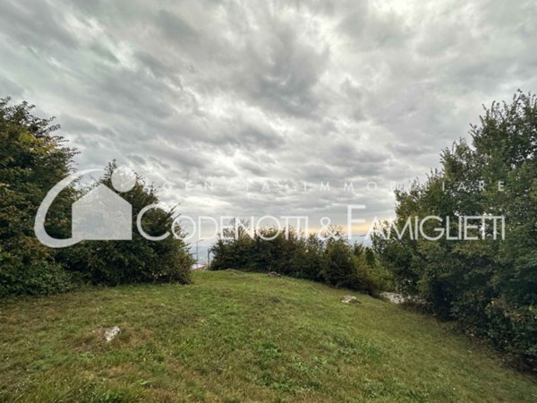 casa indipendente in vendita a Serle