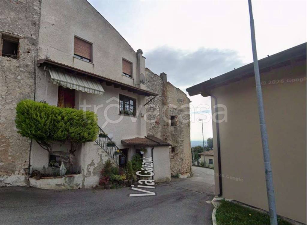 casa indipendente in vendita a Serle