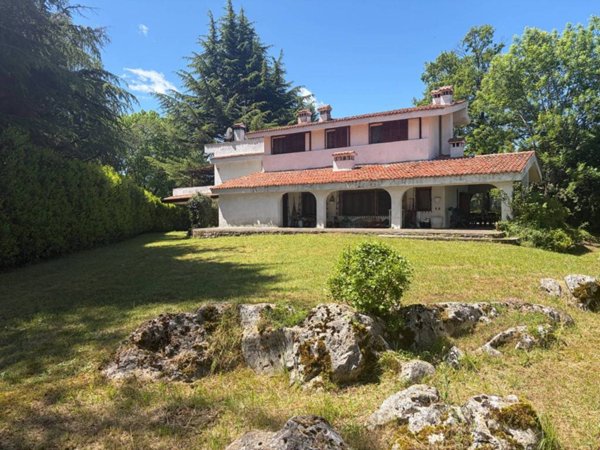casa indipendente in vendita a Serle