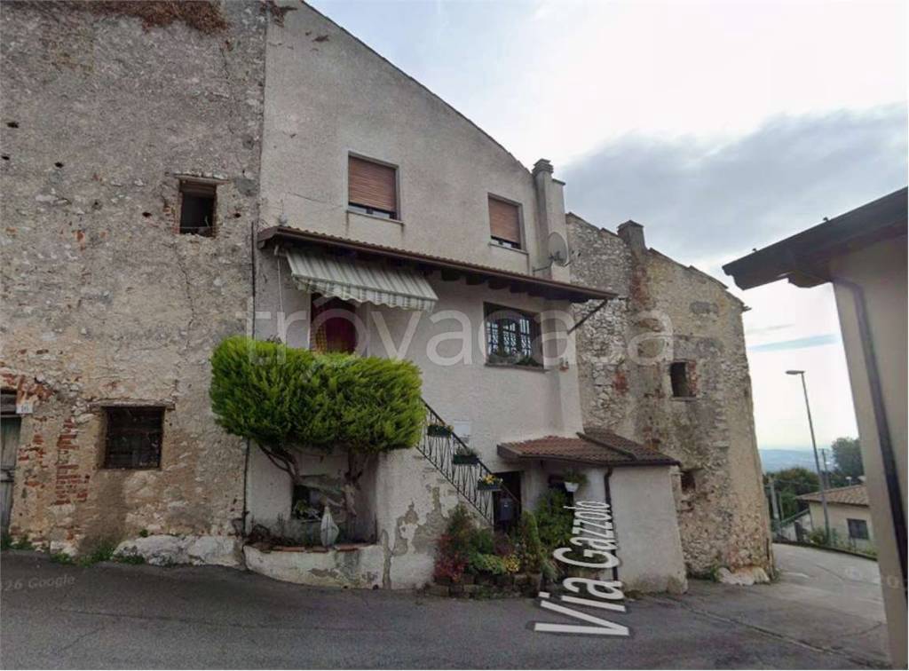 casa indipendente in vendita a Serle