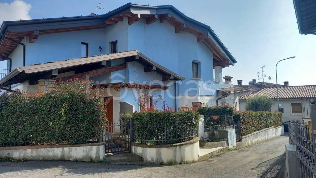 casa indipendente in vendita a Serle