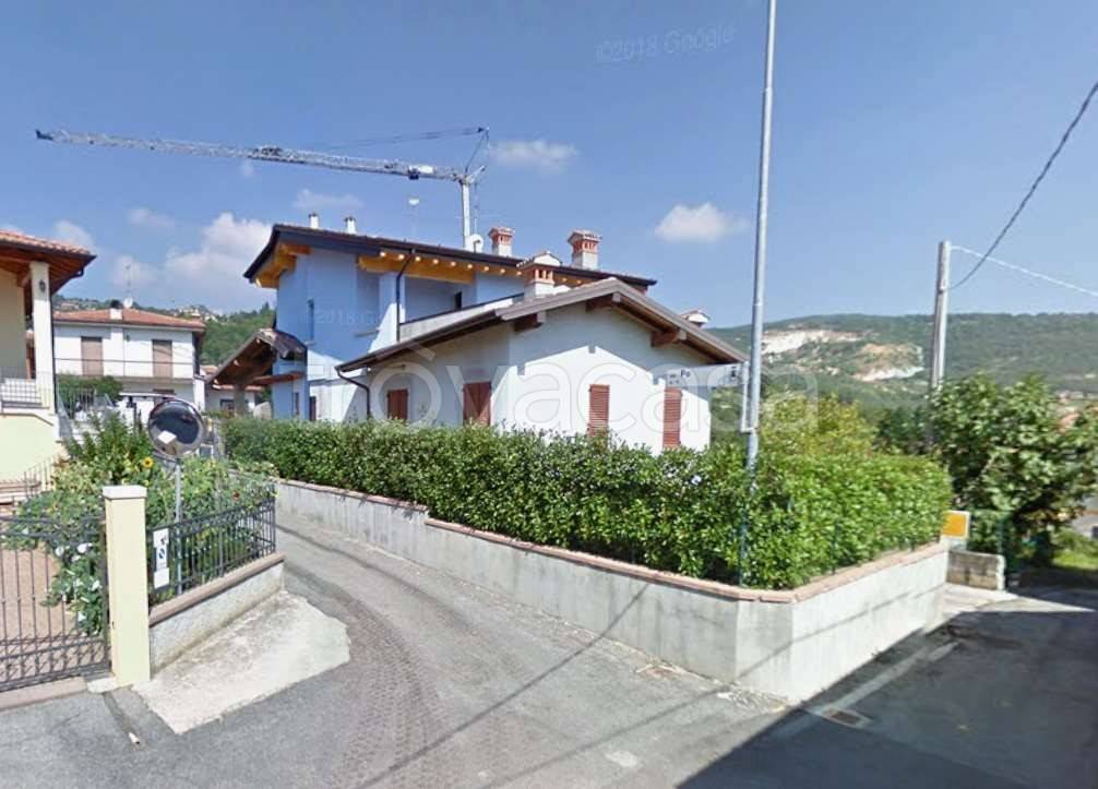 casa indipendente in vendita a Serle