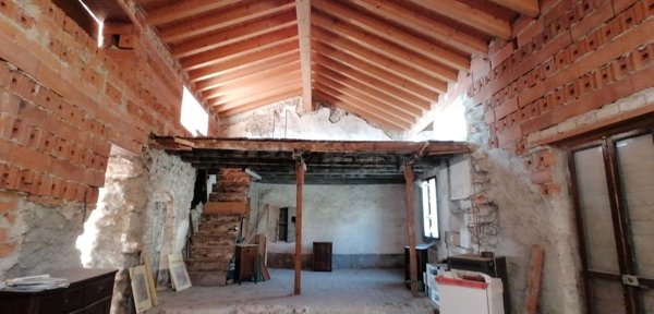 casale in vendita a Serle