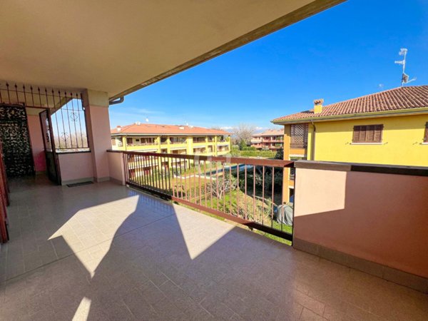 appartamento in vendita a Sirmione in zona Colombare