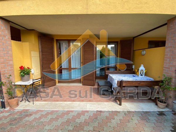 appartamento in vendita a Sirmione in zona Lugana