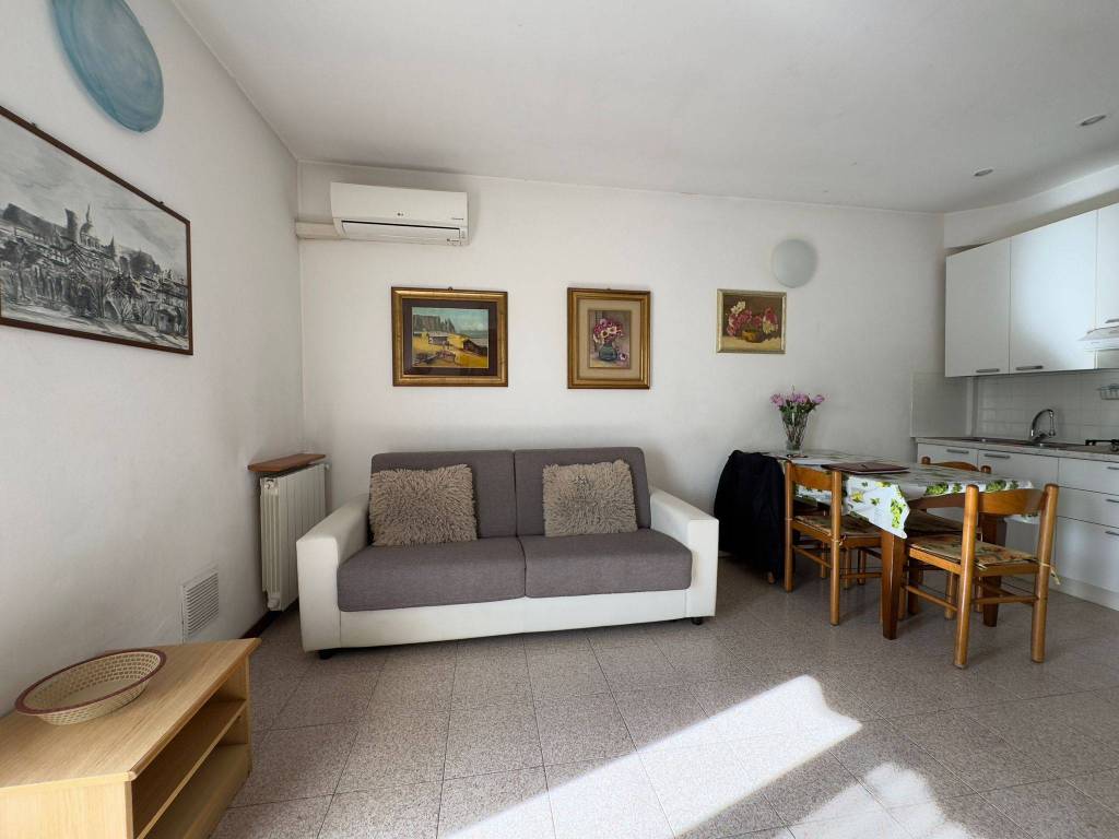 appartamento in vendita a Sirmione