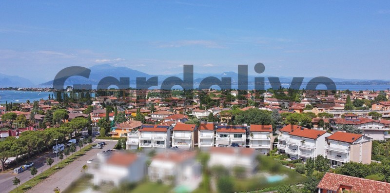 appartamento in vendita a Sirmione in zona Colombare