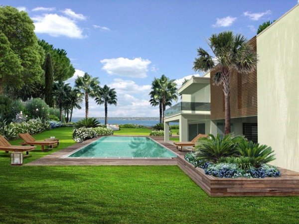casa indipendente in vendita a Sirmione