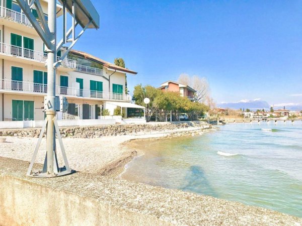 appartamento in vendita a Sirmione