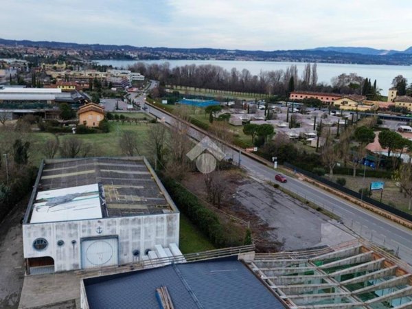 terreno edificabile in vendita a Sirmione
