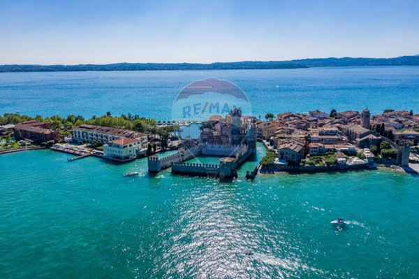 negozio in vendita a Sirmione