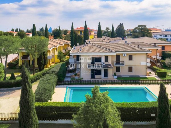 appartamento in vendita a Sirmione