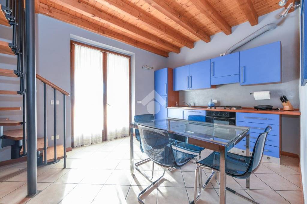appartamento in vendita a Sirmione