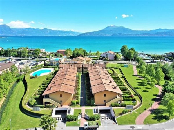 appartamento in vendita a Sirmione