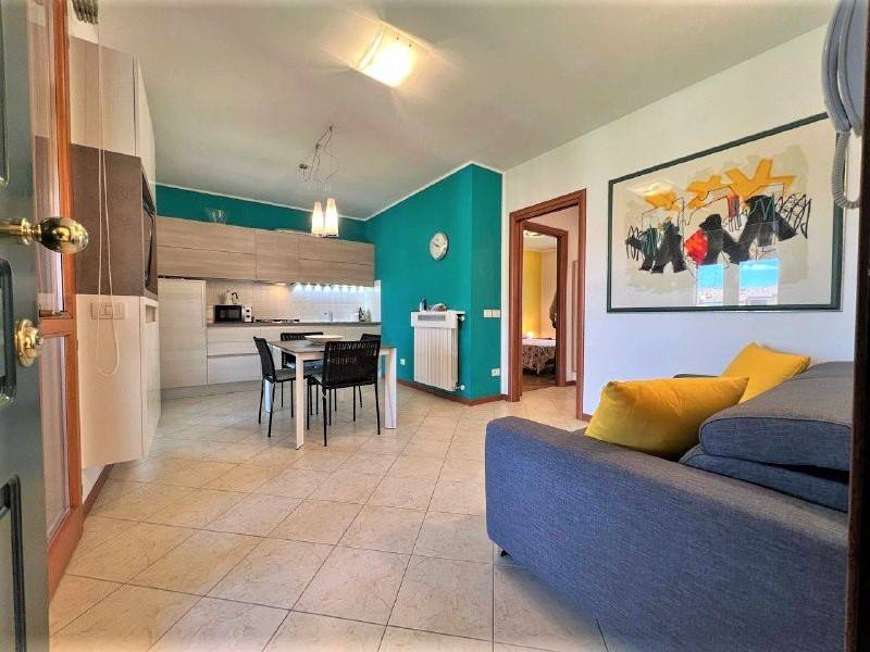 appartamento in vendita a Sirmione in zona Lugana