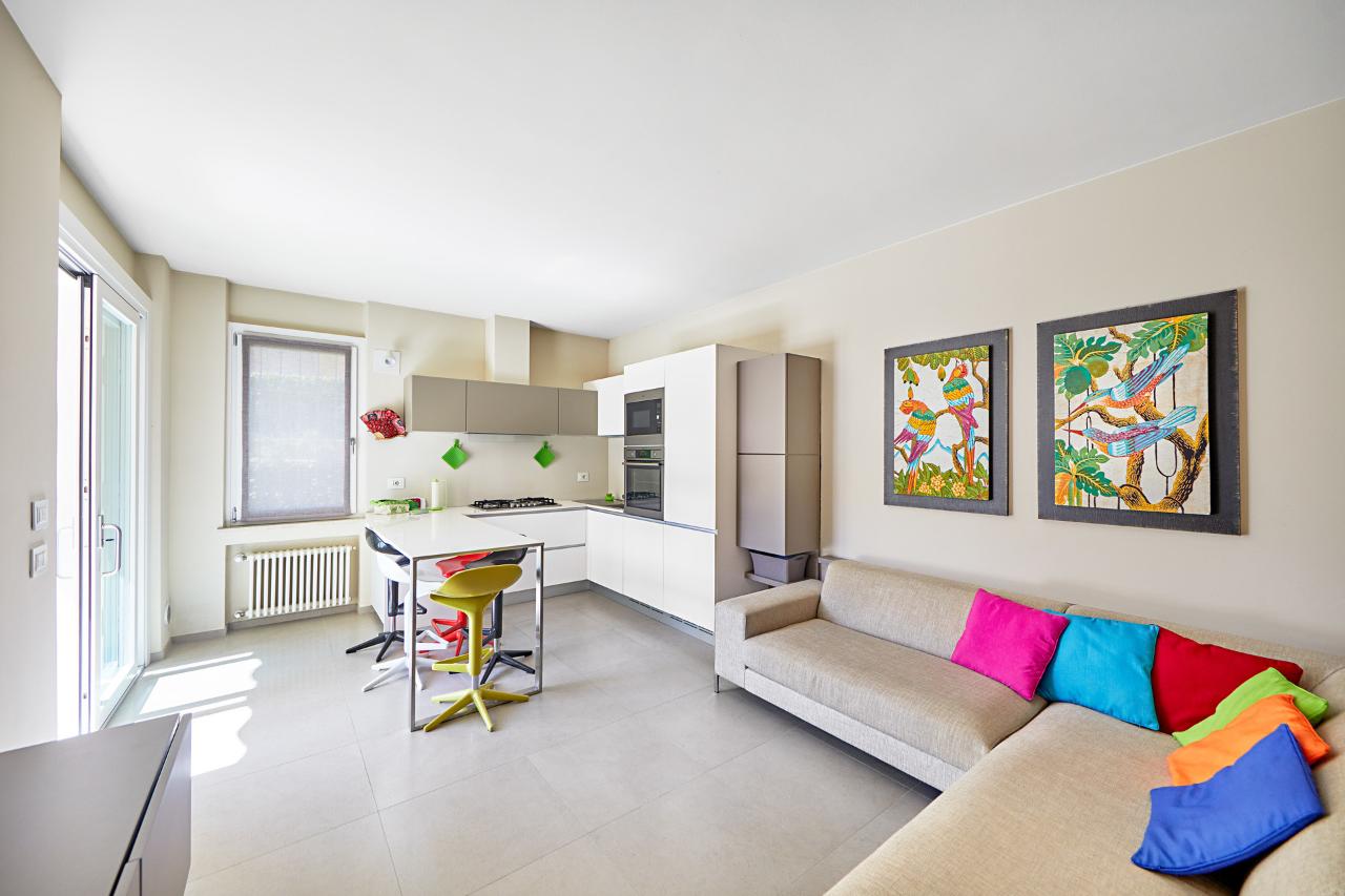 appartamento in vendita a Sirmione in zona Lugana