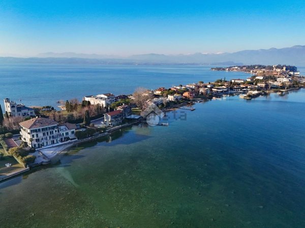 appartamento in vendita a Sirmione