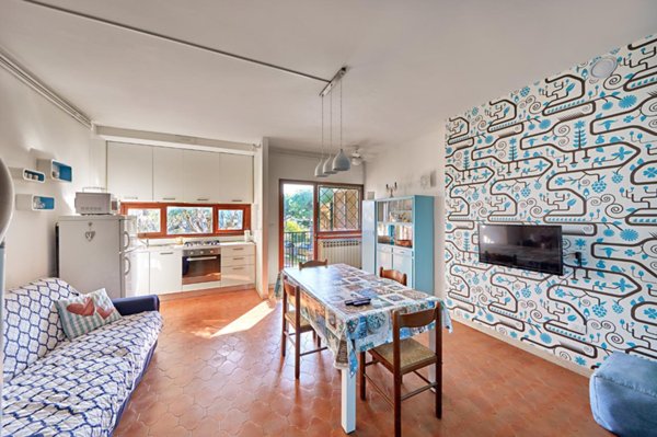 appartamento in vendita a Sirmione in zona Colombare