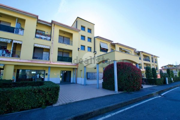 appartamento in vendita a Sirmione in zona Lugana