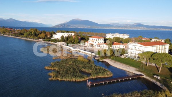 appartamento in vendita a Sirmione
