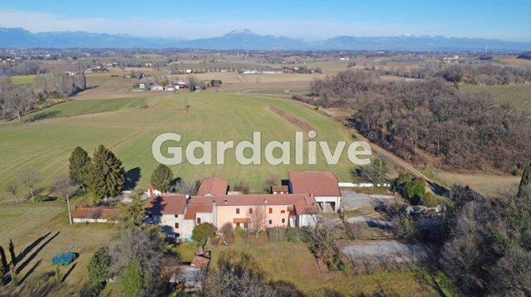 appartamento in vendita a Sirmione