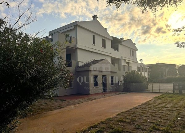 appartamento in vendita a Sirmione in zona Lugana