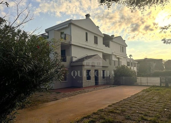 appartamento in vendita a Sirmione in zona Lugana