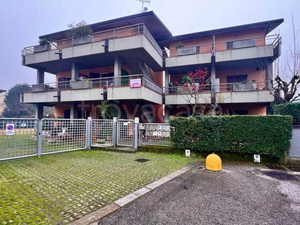 appartamento in vendita a Sirmione