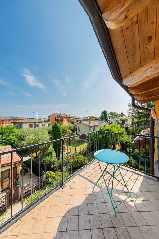 appartamento in vendita a Sirmione