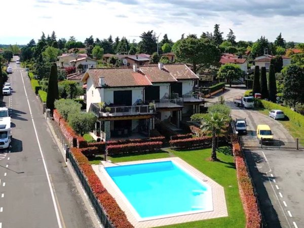appartamento in vendita a Sirmione