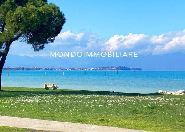 appartamento in vendita a Sirmione