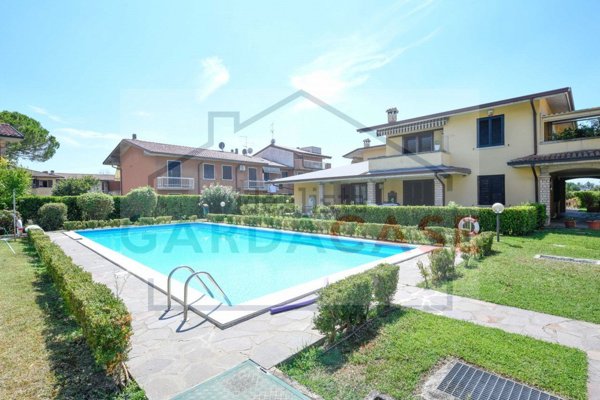appartamento in vendita a Sirmione in zona Lugana