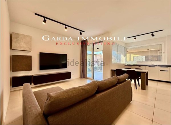 appartamento in vendita a Sirmione