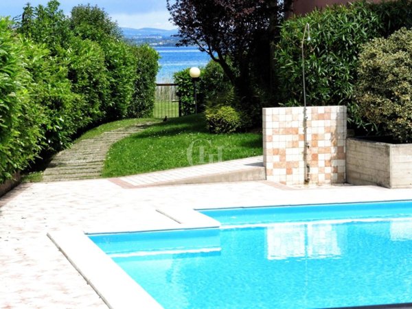 appartamento in vendita a Sirmione